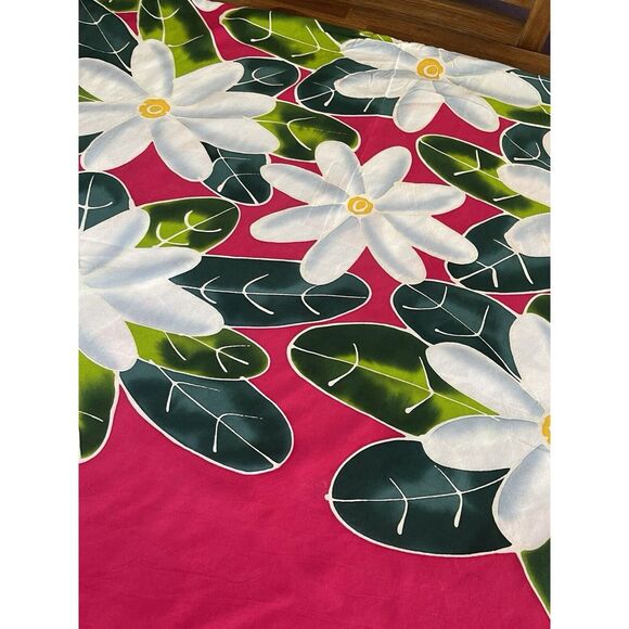 Tahiti Scarf Swimsuit Wrap 100% Rayon Hot Pink W/ White Flowers 44"‎ X 68" - Picture 8 of 13